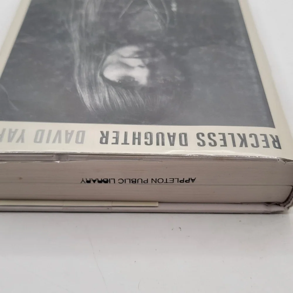 David Yaffe Reckless Daughter Joni Mitchell HC 1st/1st 2017 Ex-Library